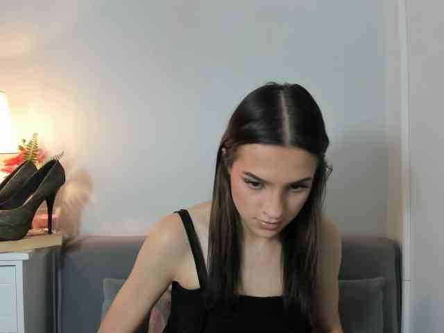 HarperDelicate webcam