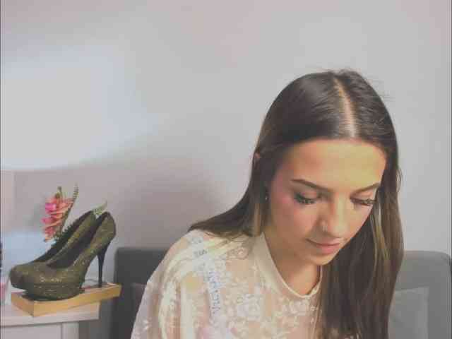 HarperDelicate webcam