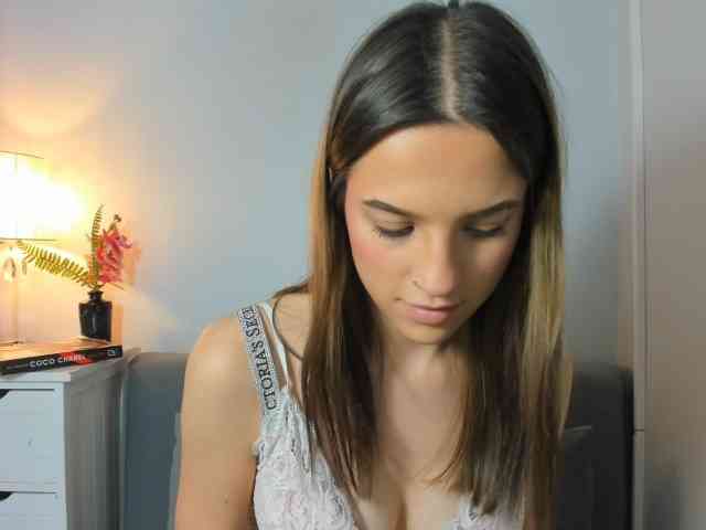 HarperDelicate webcam