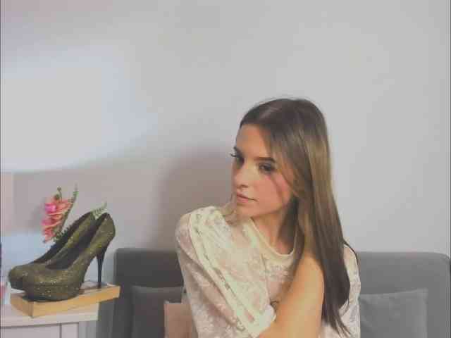 HarperDelicate webcam