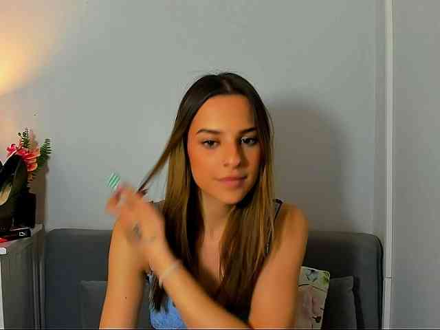 HarperDelicate webcam