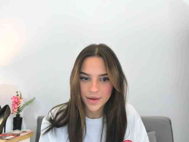 HarperDelicate webcam