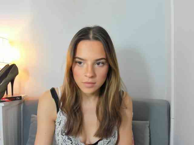 HarperDelicate webcam
