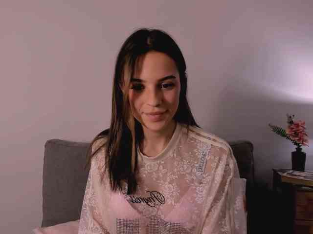HarperDelicate webcam