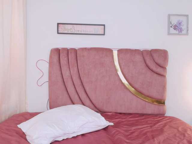 Maya369 live webcam show