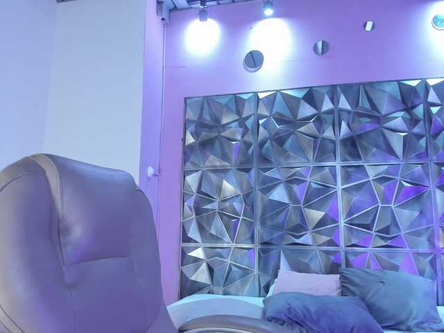 le modèle Maya369 est en webcam porno dans un show sur le site bongacams, il possède les tags suivants: Latino/Hispanic,Brunette,Hairy