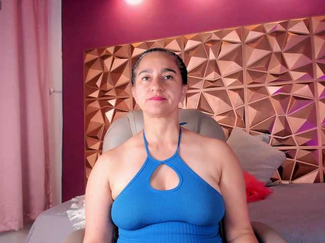Maya369 live cam on BongaCams