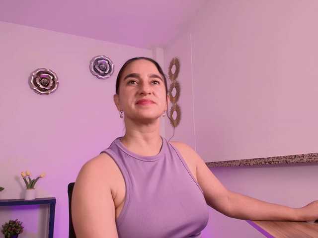 Maya369 live cam on BongaCams