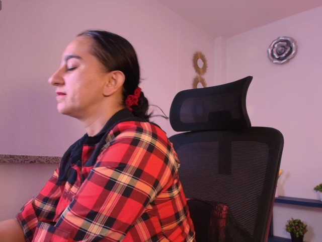 Maya369 live cam on BongaCams