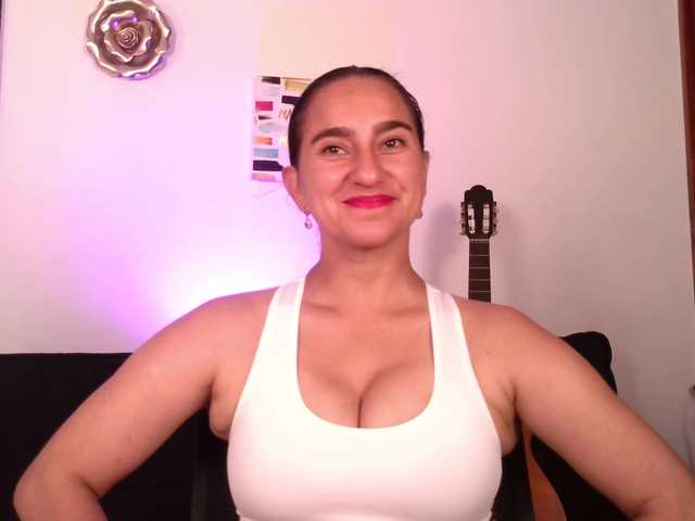 Maya369 live cam on BongaCams