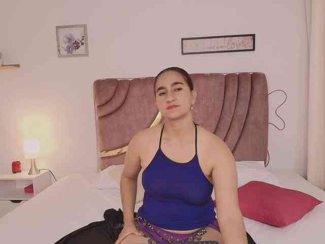 Maya369 webcam