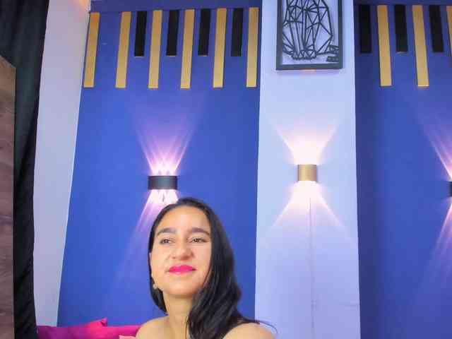 Maya369 webcam