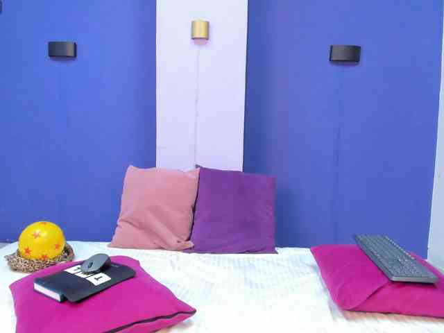 Maya369 webcam