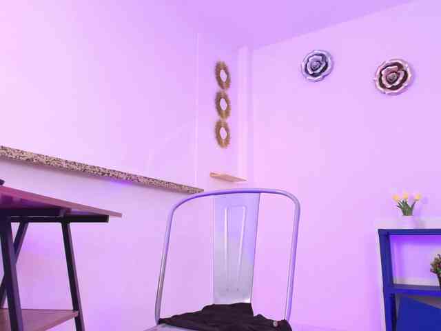 Maya369's live stream