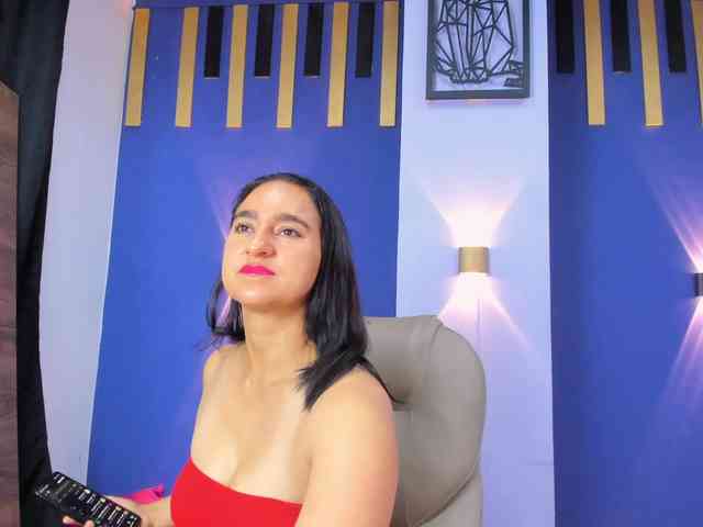 Maya369 webcam