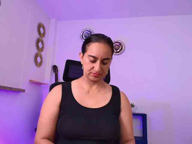 Maya369 webcam