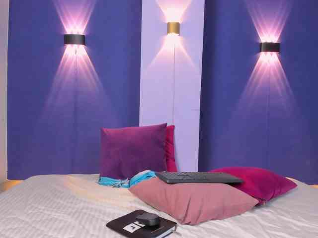 Maya369 webcam