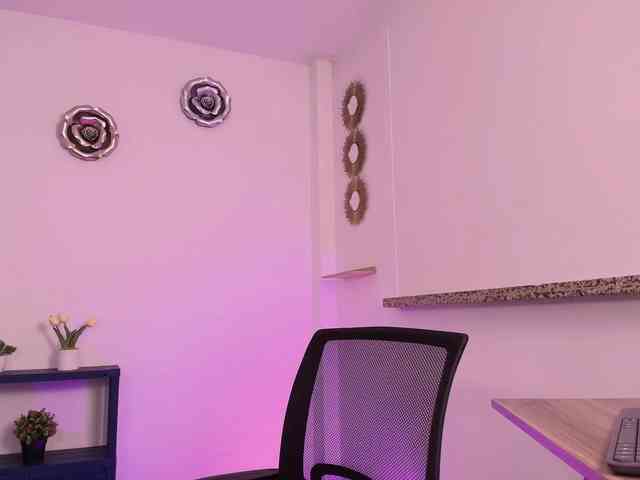 Maya369 webcam