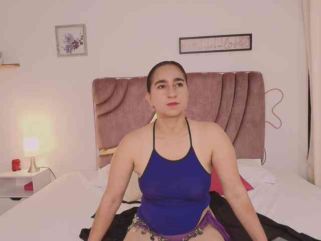 Maya369 webcam