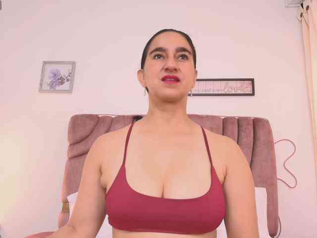 Maya369 webcam
