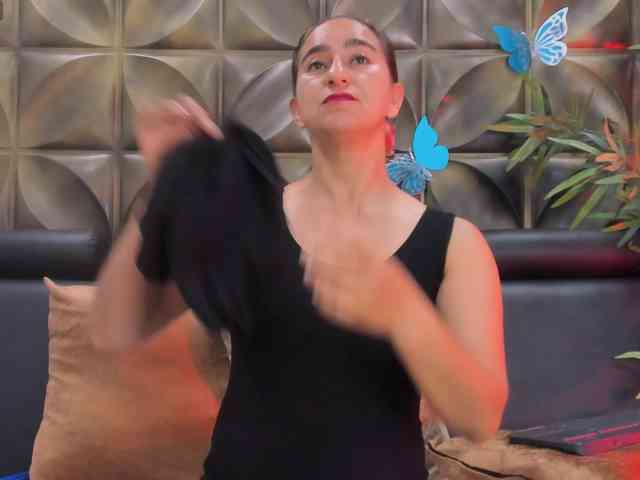 Maya369 webcam