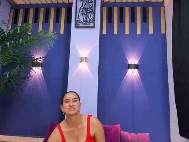 Maya369 webcam