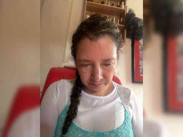 MariaLeticia — live female cam on BongaCams