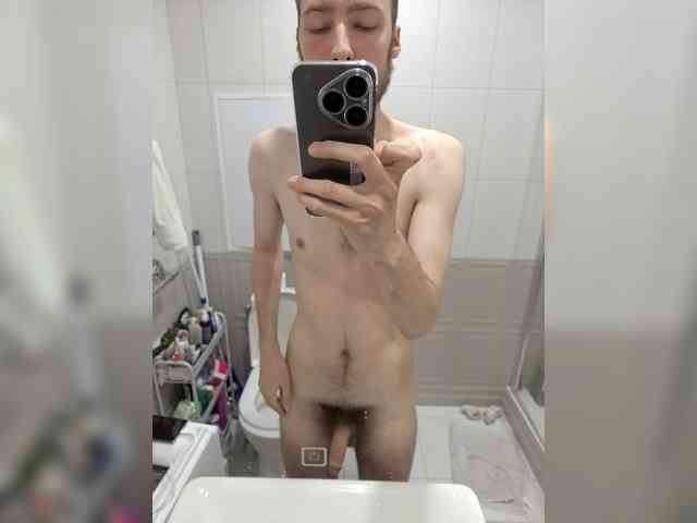 Horny18 Sex Cam Show