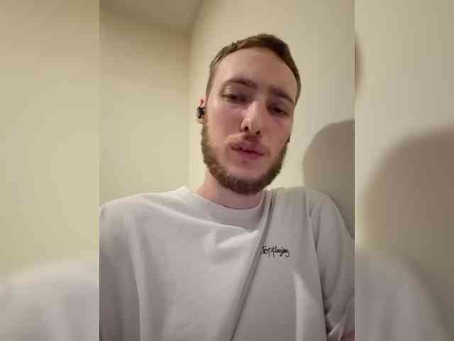 Horny18 Sex Cam Show