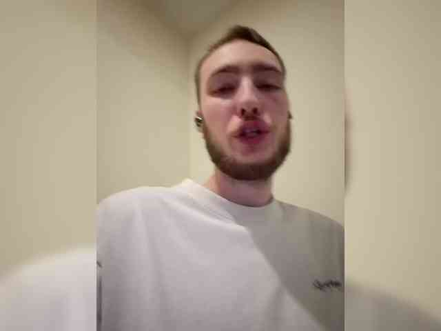 Horny18 Sex Cam Show