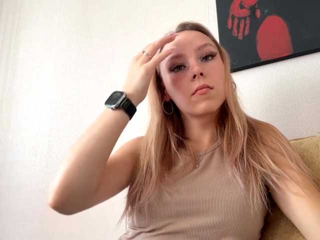 ValdaTome live cam on BongaCams
