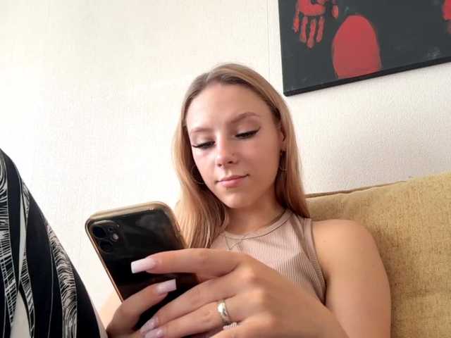 ValdaTome live cam on BongaCams