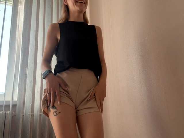 ValdaTome live cam on BongaCams