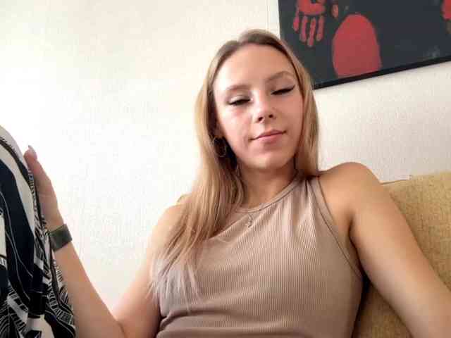 ValdaTome Sex Cam Show