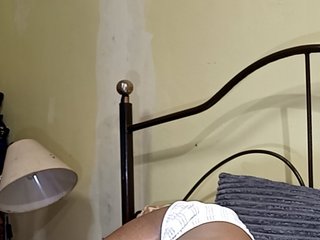 KissMeLuna's Live Webcam