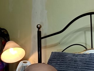 KissMeLuna Porn Show