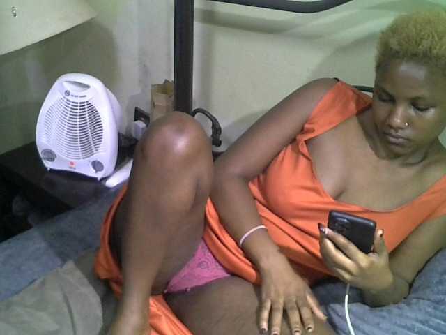 KissMeLuna live cam preview
