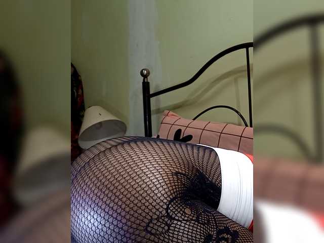 KissMeLuna live webcam show