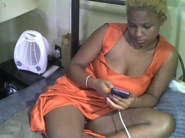 KissMeLuna live cam preview
