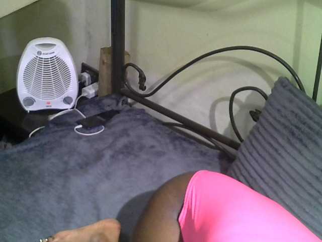 KissMeLuna live cam preview