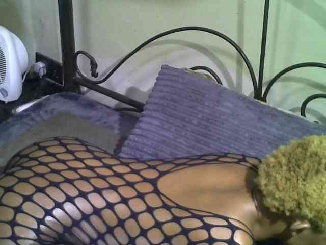 KissMeLuna webcam
