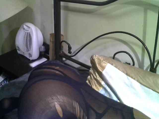 KissMeLuna webcam