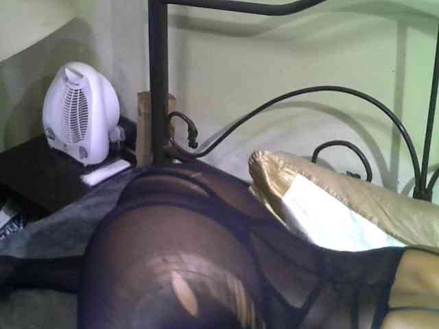 KissMeLuna webcam