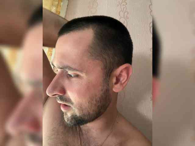 Eskkimo Live Webcam on BongaCams