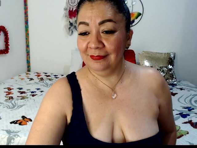 Yourhornyjuliettee1