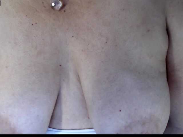 Yourhornyjuliettee1