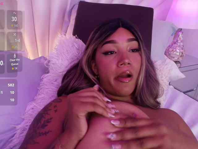 KimHarper webcam