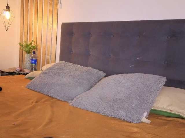kathyaspinelli — live female cam