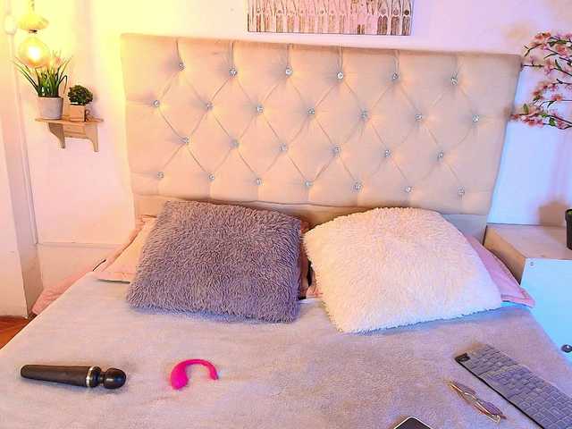 kathyaspinelli live cam on BongaCams