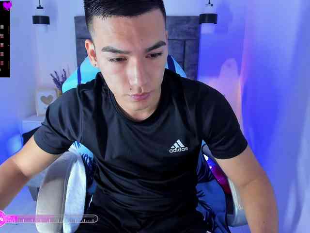 Danteknox Sex Cam Show